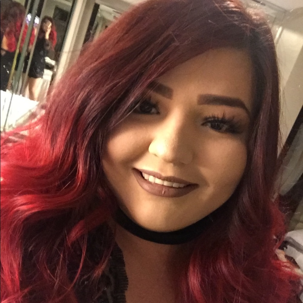 Meet your Posher, Maritza